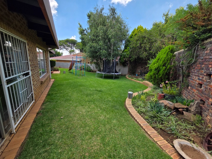 5 Bedroom Property for Sale in Panorama Free State